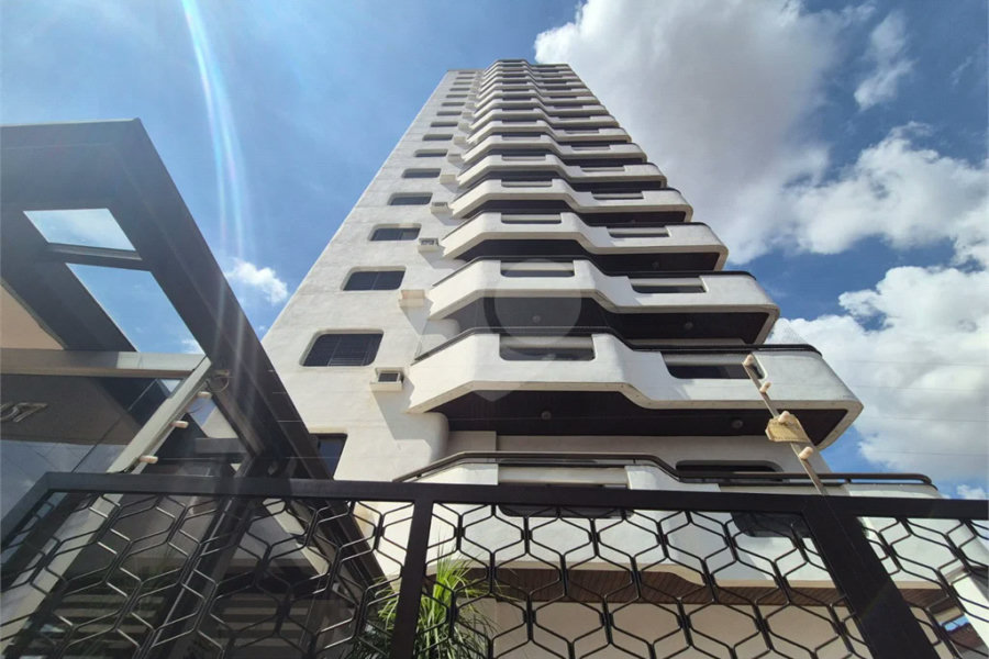 Apartamento à venda com 3 suítes no Centro, Piracicaba, SP