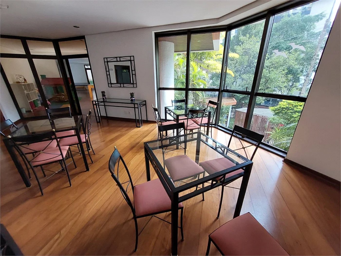 Apartamento à venda com 3 quartos, sendo 1 suíte, em Vila Andrade, São Paulo, SP
