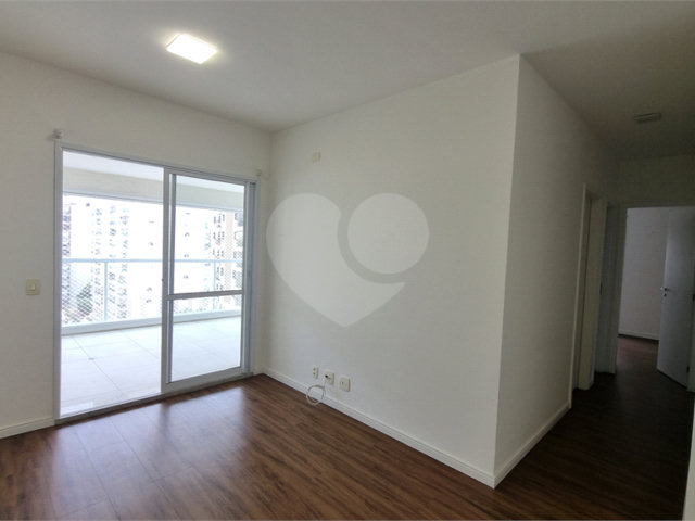 Apartamento à venda com 2 quartos, sendo 1 suíte,  em Santana, São Paulo, SP