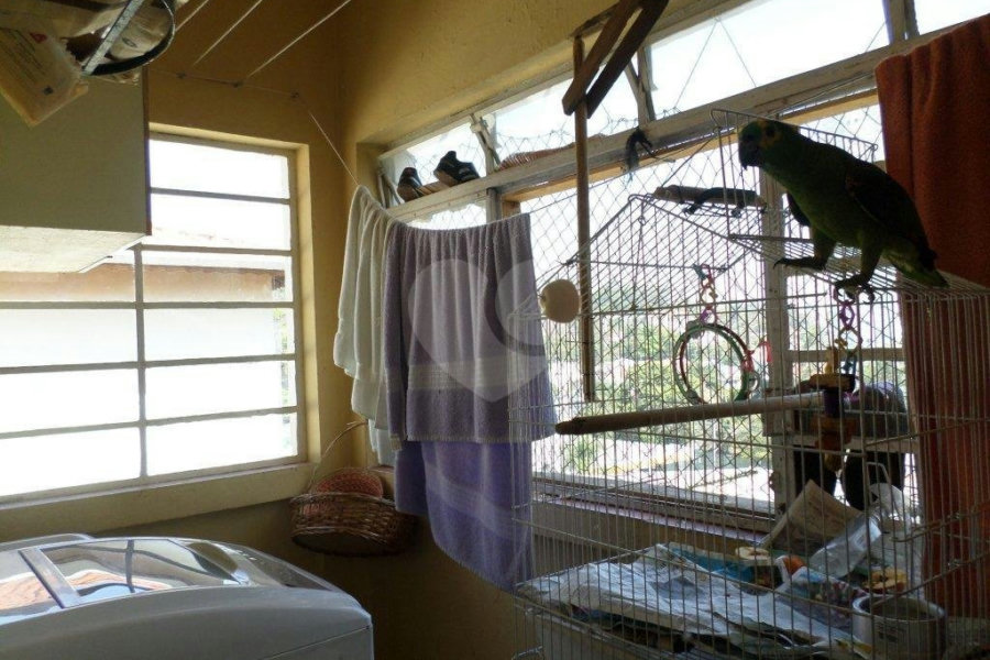 Sobrado à venda com 6 quartos em Jardim Floresta, São Paulo, SP
