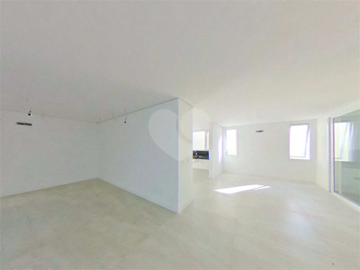 Casa à venda com 4 quartos, sendo 3 suítes,  em Jardim Marajoara, São Paulo, SP