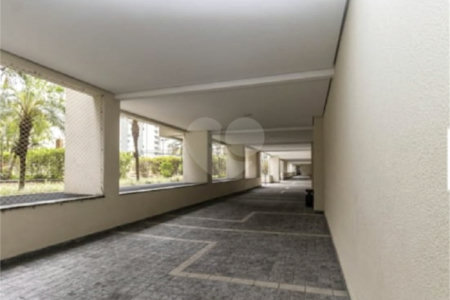 Apartamento à venda com 3 quartos, sendo 2 suítes, em Barra Funda, São Paulo, SP