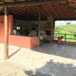 Chácara à venda com 4 quartos, sendo 3 suítes, em Monterrey, Louveira, SP