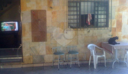 Sobrado à venda com 4 quartos, sendo 1 suíte,  em Jardim Peri, São Paulo, SP