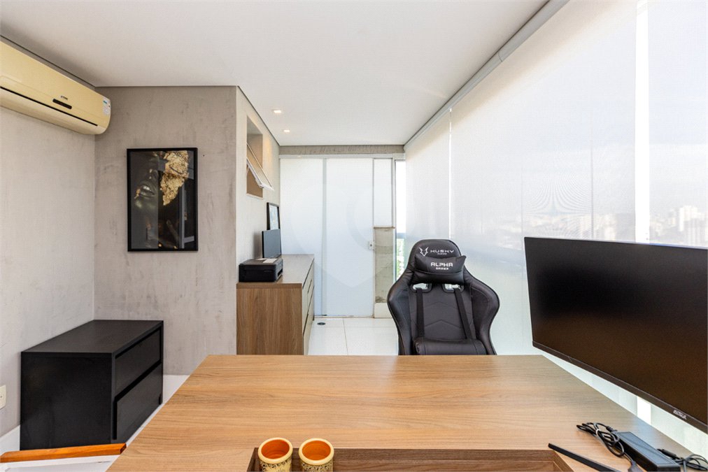 Apartamento à venda com 4 quartos, sendo 3 suítes, em Campo Belo, São Paulo, SP
