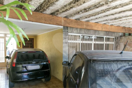 Casa Térrea à venda com 4 quartos, sendo 1 suíte, em Vila Gustavo, São Paulo, SP