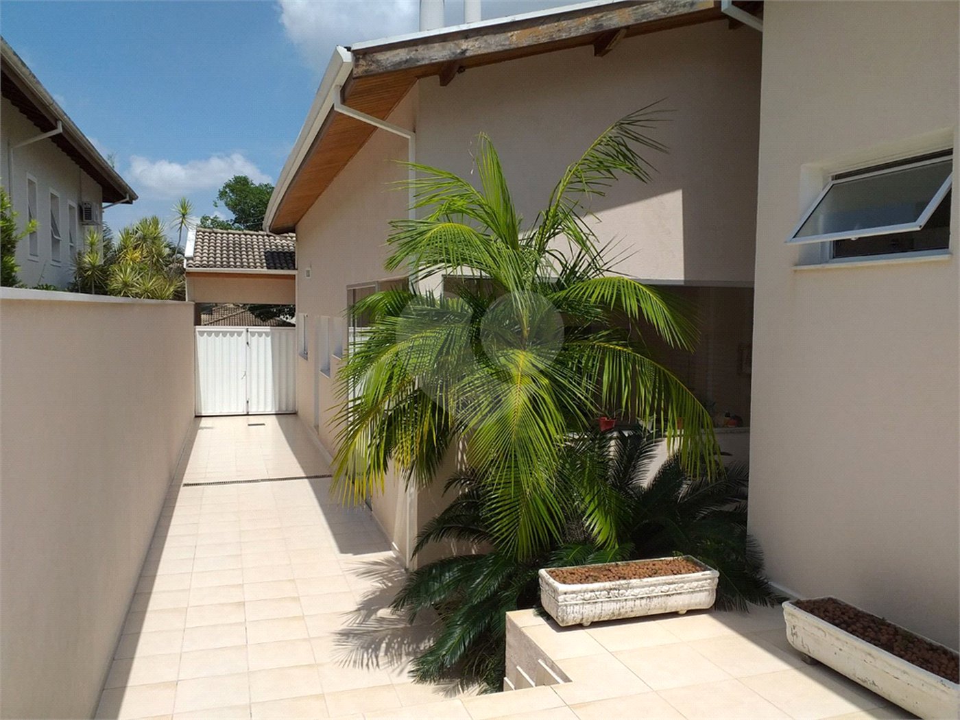 Casa à venda com 4 suítes no condomínio Jardim Theodora, Itu - SP