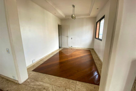 Apartamento à venda com 4 suítes em Vila Suzana, São Paulo, SP
