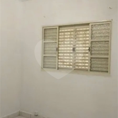 CASA A VENDA COM 125M², 2 DORMITÓRIOS, 1 BANHEIRO, 1 VAGA, TAUBATÉ/SP.