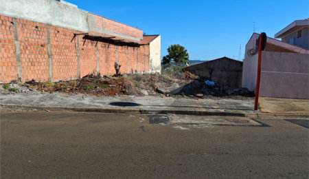 Terreno à venda no condomínio Bairro Prolongamento Jardim das Torres, São Carlos - SP