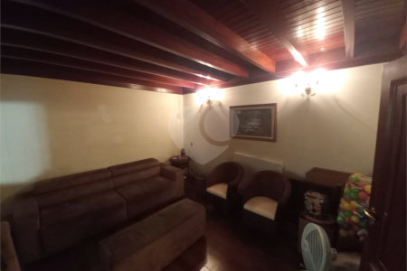 Casa Térrea na XV de Novembro .