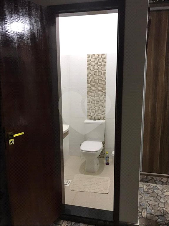 Casa térrea para venda.