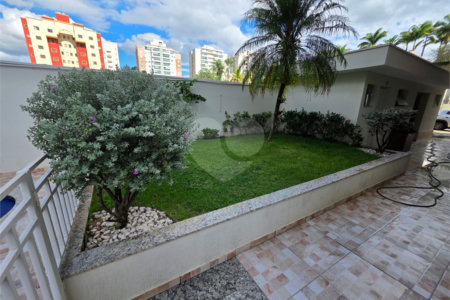 Apartamento 3 quartos i suíte e varanda Residencial Beatrice SPE