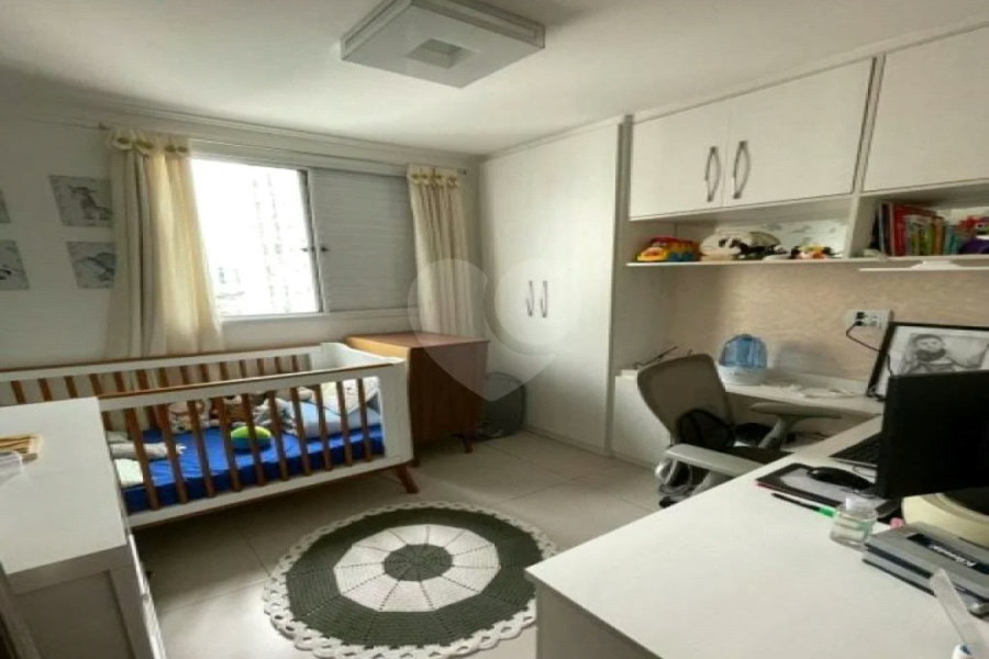 Apartamento à venda com 3 quartos, sendo 1 suíte, em Jardim Prudência, São Paulo, SP