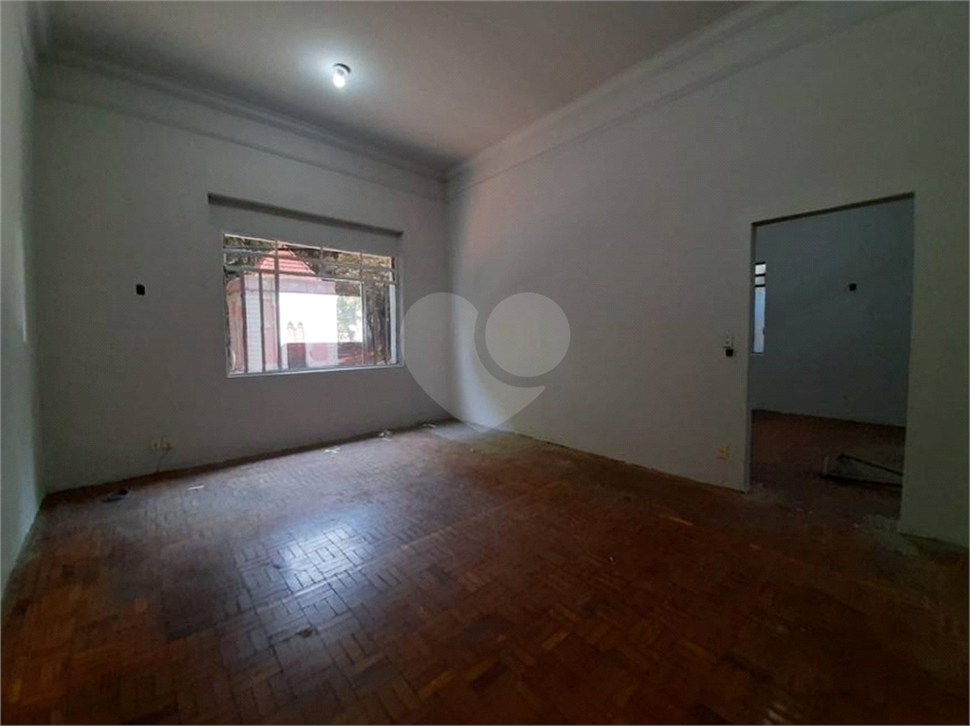 Casa Comercial no Centro.
