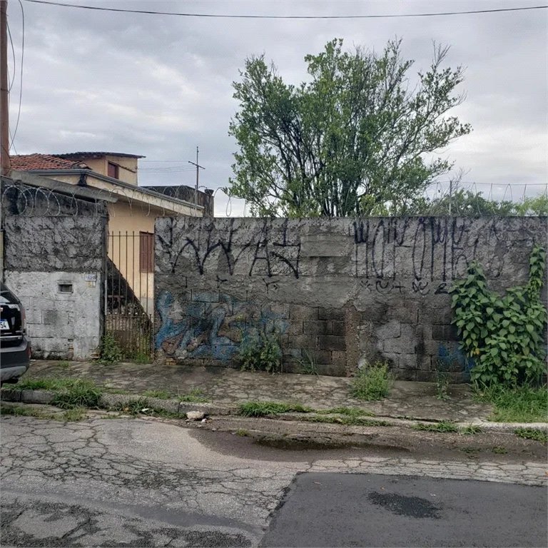 Terreno à venda em Jardim Rizzo, São Paulo, SP