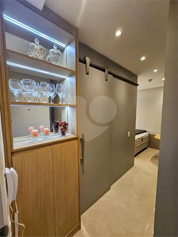 Studio 20m alto padrão a venda