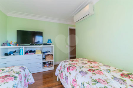 Apartamento para venda no condomínio Piazza Suprema - Praça Visconde de Souza Fontes