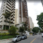 Apartamento 192m² à venda na Aclimação com 3 suítes e 3 vagas.