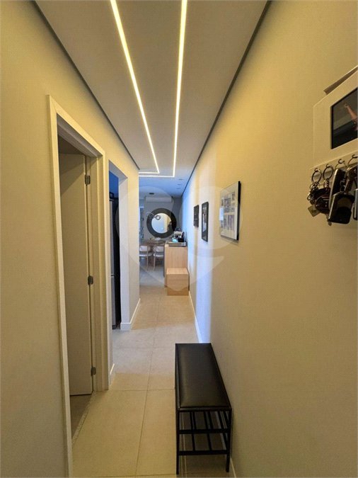 Apartamento á venda de 81m2 no Ipiranga com 2 dorms, 2 suítes, 3 banheiros, 2 vagas. Estuda permuta.