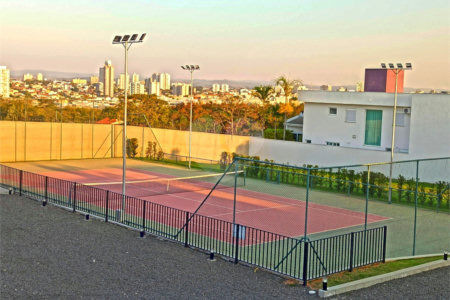 Sobrado a venda no Condomínio Amstalden Residence - Indaiatuba/SP - Sobrado com 4 dormitórios -area Útil: 480,00 m² - Área Total: 526,00 - Casa com vista bosque ,é uma das casas mais bonitas e construída no melhor lote do Condomínio, vista total da área verde, fundo para o Lago,