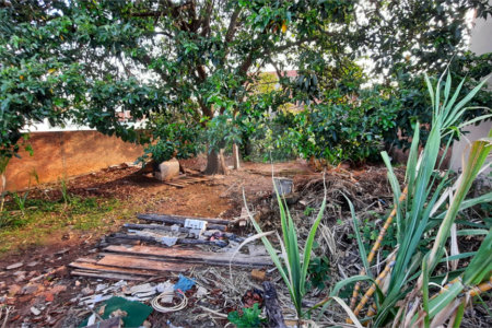 Terreno no Jardim Beatriz.