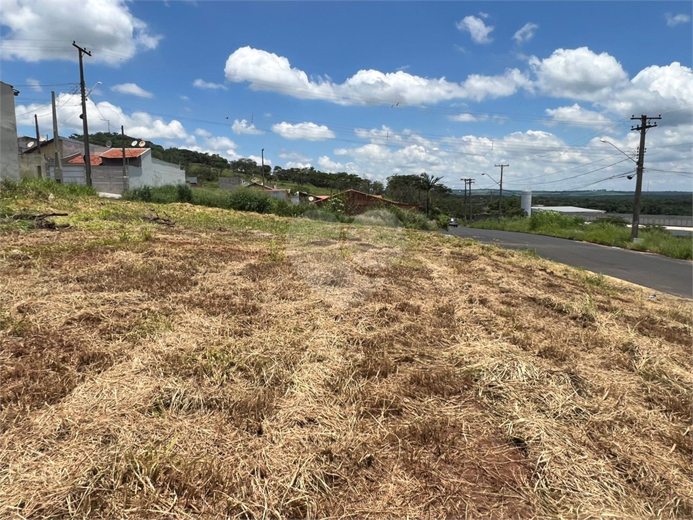 Terreno à Venda no Residencial Bosque dos Tamanduás – Descalvado/SP