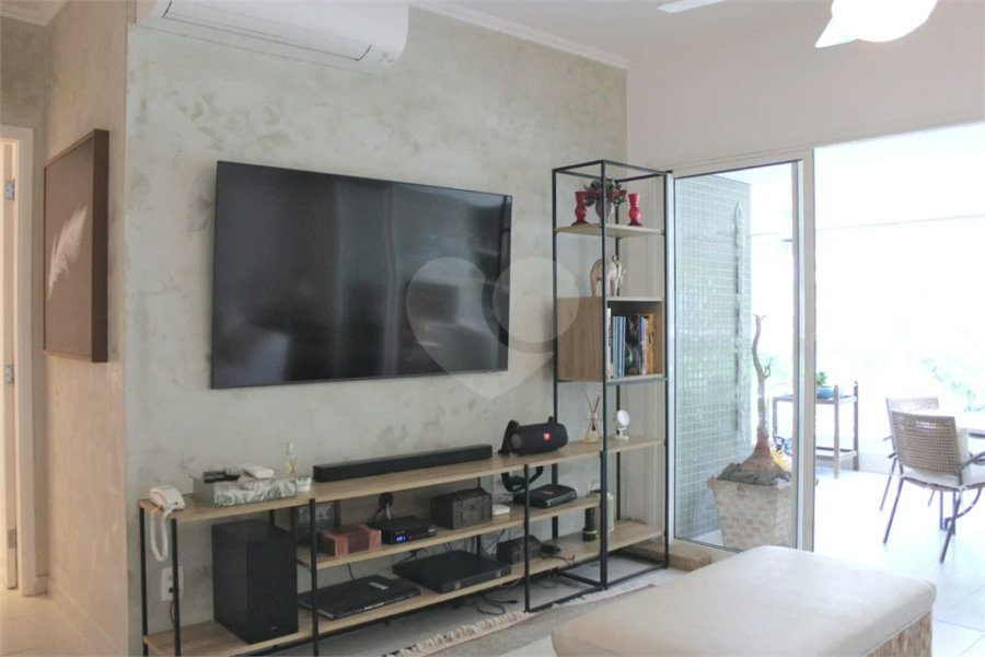 Apartamento à venda com 4 quartos, sendo 3 suítes, em Riviera de São Lourenço, Bertioga, SP