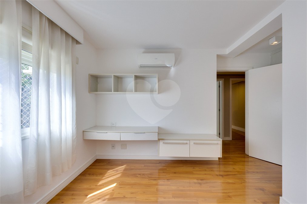 Apartamento para alugar com 4 suítes em Alto da Boa Vista, São Paulo, SP