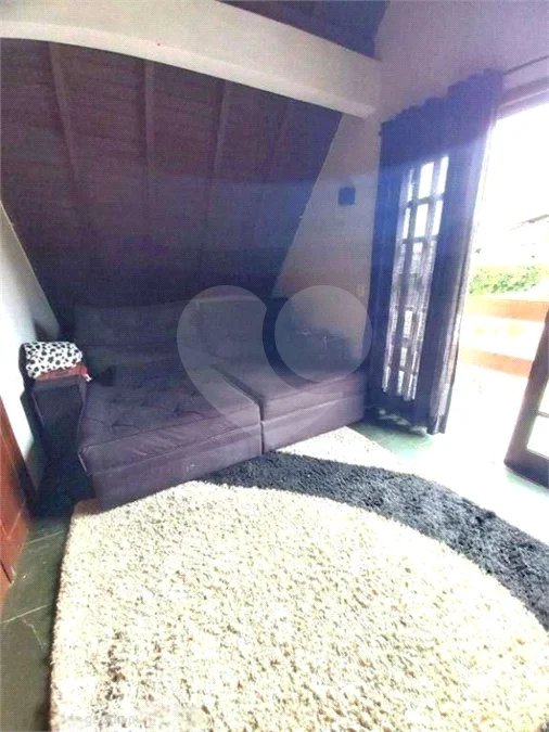 Casa à venda no Condomínio Vista Alegre Sede em Vinhedo/SP