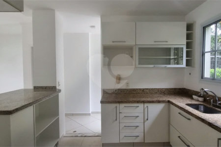 Lindo sobrado com 3 dormitórios (1 suíte com closet) e a.c. em todos os ambientes. à venda, 150 m², por R$ 960.000,00 no condomínio Casa Bella, em Indaiatuba/SP.