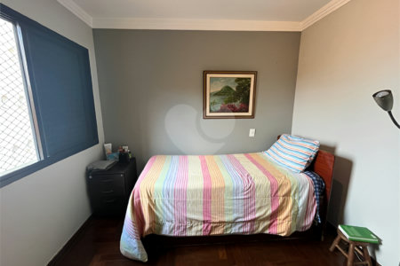 Apartamento à venda com 3 quartos, sendo 1 suíte, em Santo Amaro, São Paulo, SP