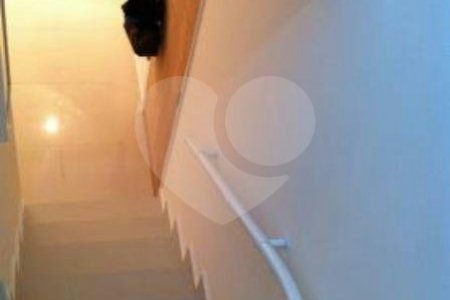 Apartamento duplex á venda