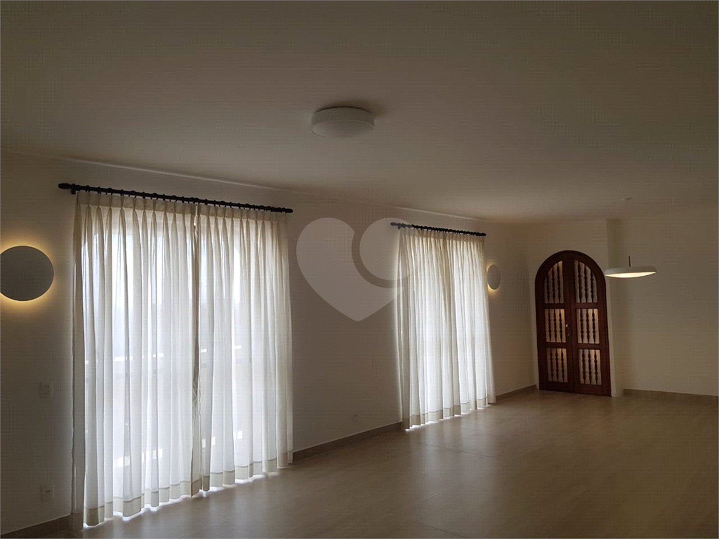 APARTAMENTO 4 DORMITÓRIOS 3 VAGAS À VENDA OU LOCAÇÃO EM HIGIENÓPOLIS VENDER ALUGAR