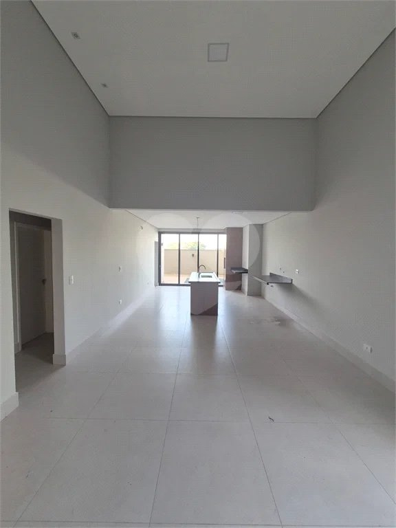 Casa à venda com 3 suítes no condomínio Villa D'aquila, Piracicaba - SP