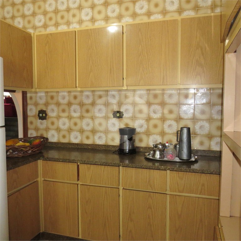 Suntuoso Sobrado na Saúde c/442m2 de construção - 3 Suítes/ 6 vagas