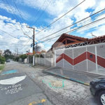 Casa Santa Teresinha | 4 Suítes | 280m² | 3 Vagas | Excelente Localização