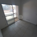 Apartamento no Condomínio Mirante Araucária.