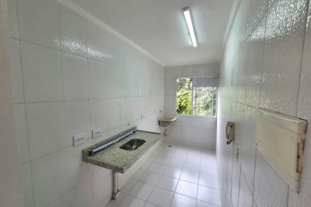 Apartamento à venda com 2 quartos em Jardim Ísis, Cotia - SP