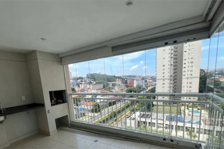 Apartamento de alto padrão com 128 m², 3 suítes, 2 vagas, vista para a piscina e lazer completo em condomínio clube no coração de Nova Petrópolis.