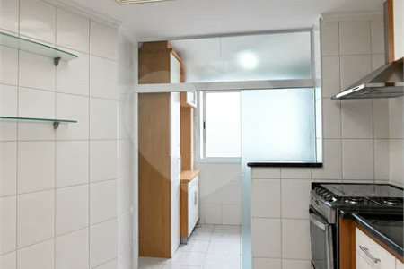 Cobertura duplex no Centro de São Bernardo do Campo, com 3 suítes, hidromassagem, mini spa, área gourmet e 2 vagas de garagem. Aceita permuta por apartamento de menor valor.