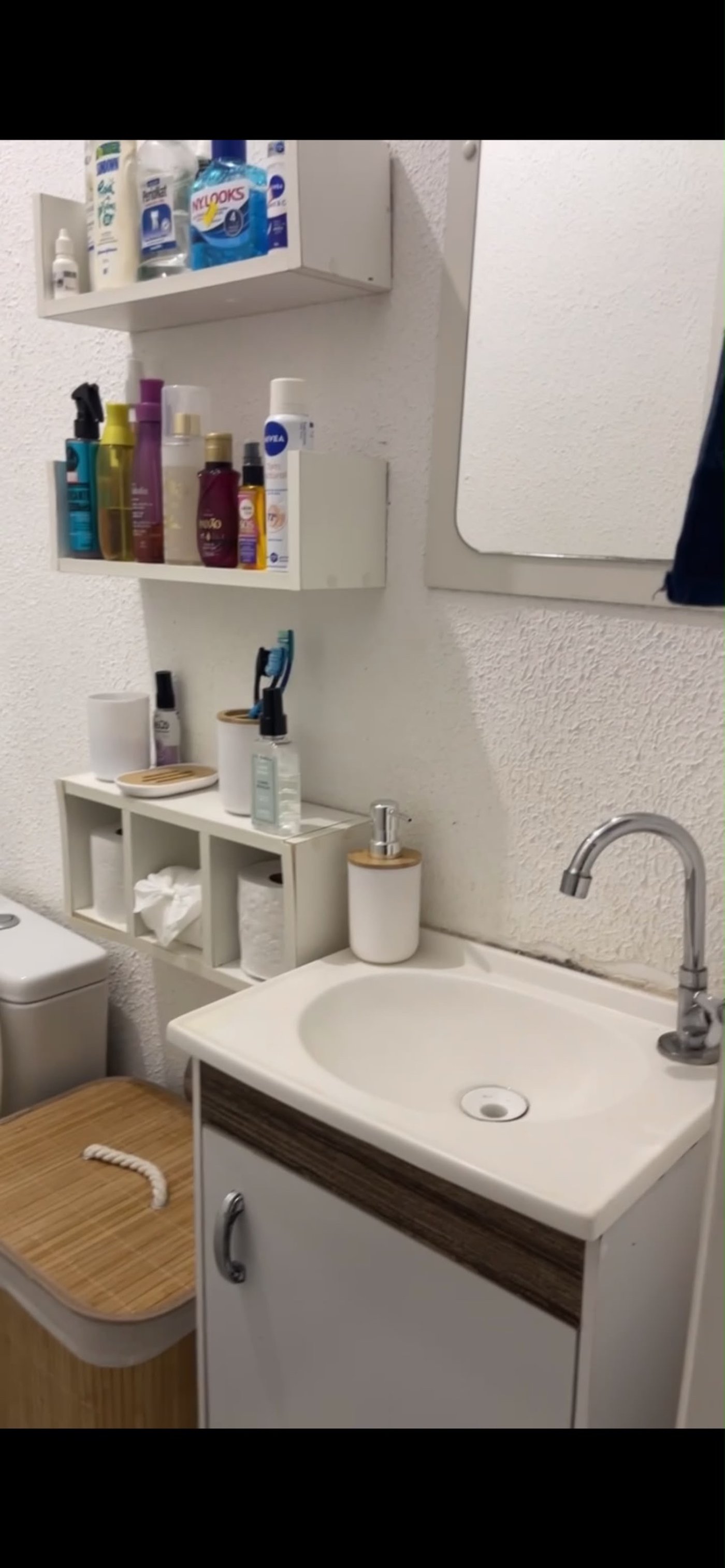 Casa à venda com 2 quartos no condomínio Eco Ville 3, Três Lagoas - MS