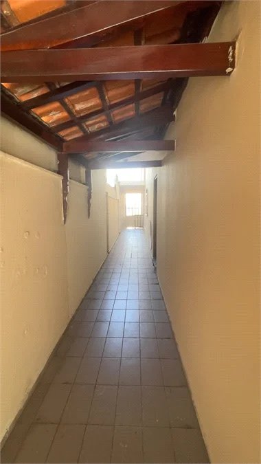 Sobrado à venda com 4 quartos, sendo 1 suíte, em Jardim Ester Yolanda, São Paulo, SP