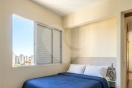 Apartamento com 3 dormitórios e 1 vaga fixa, em região tranquila perto da Av. Washingtonís e de diversos serviços. Ideal para quem quer morar bem e com comodidade.