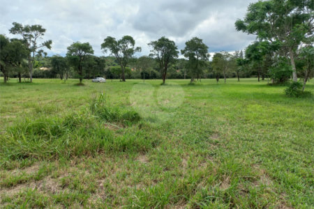 Loteamento Residencial no Condomínio Vila Pinhal do Broa