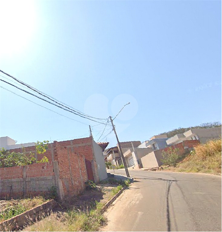 Terreno à Venda no Prolongamento do Medeiros -São Carlos/SP