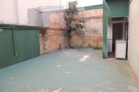 Excelente Casa Térrea Comercial em Região Nobre !!!