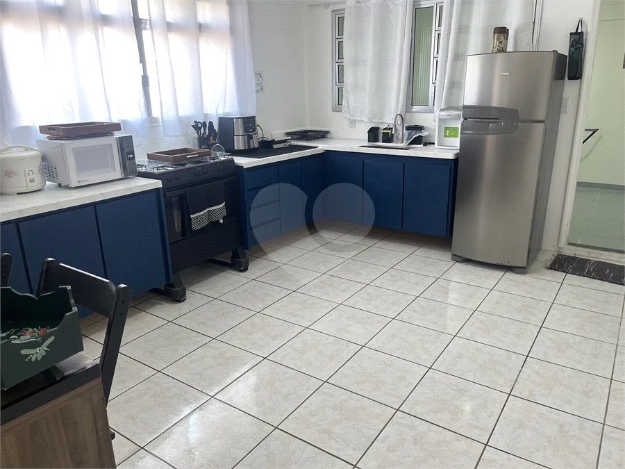 Cobertura de 300 m² com vista panorâmica para o mar