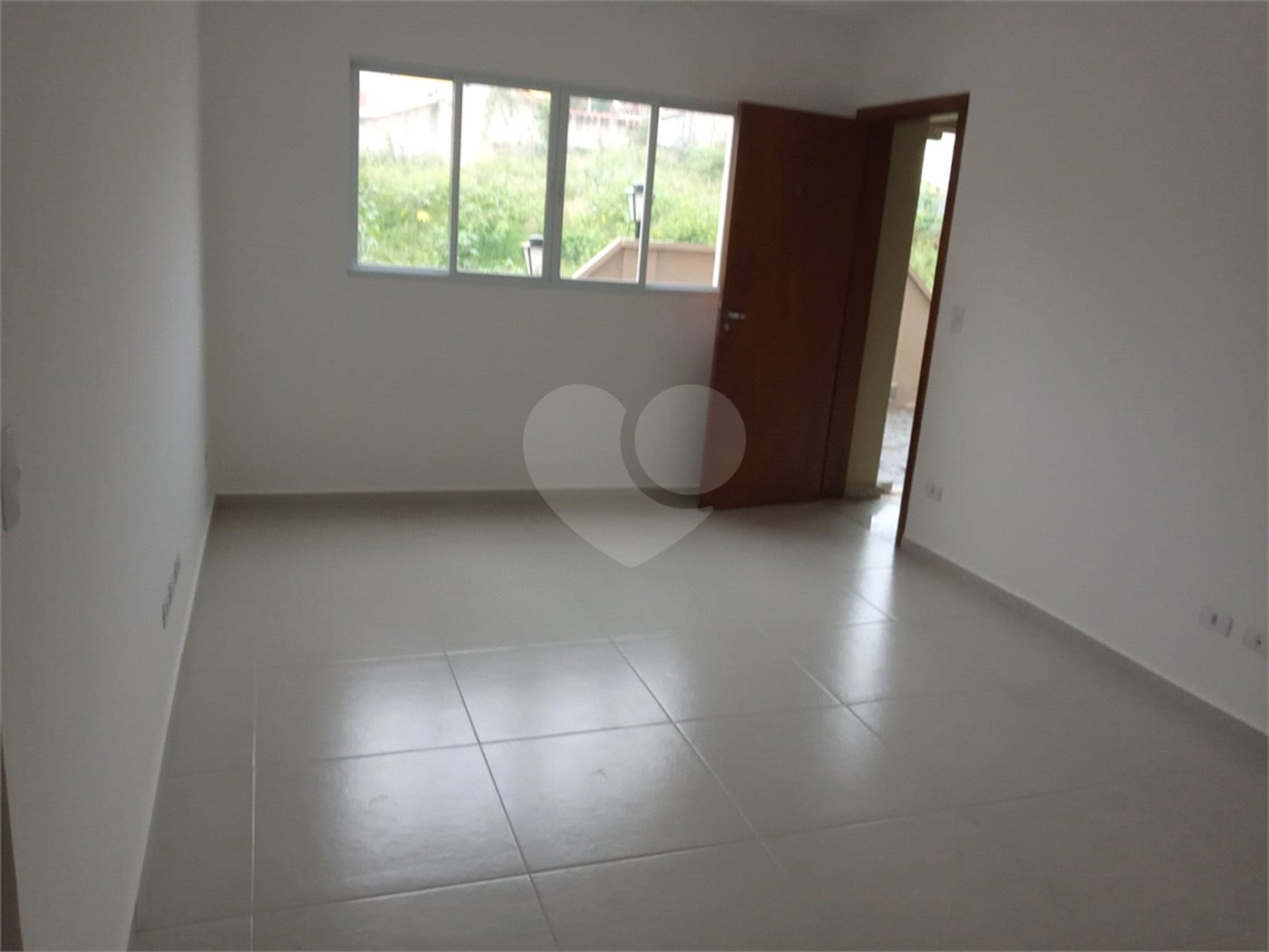 Apartamento para alugar com 2 quartos, sendo 1 suíte, em Jardim Flórida, São Roque, SP