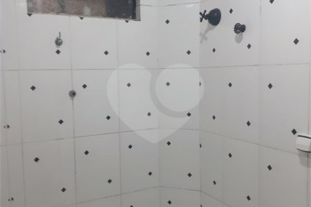 Apartamento à Venda no Bairro do Brás com 52 m² 2 quartos e armário embutido